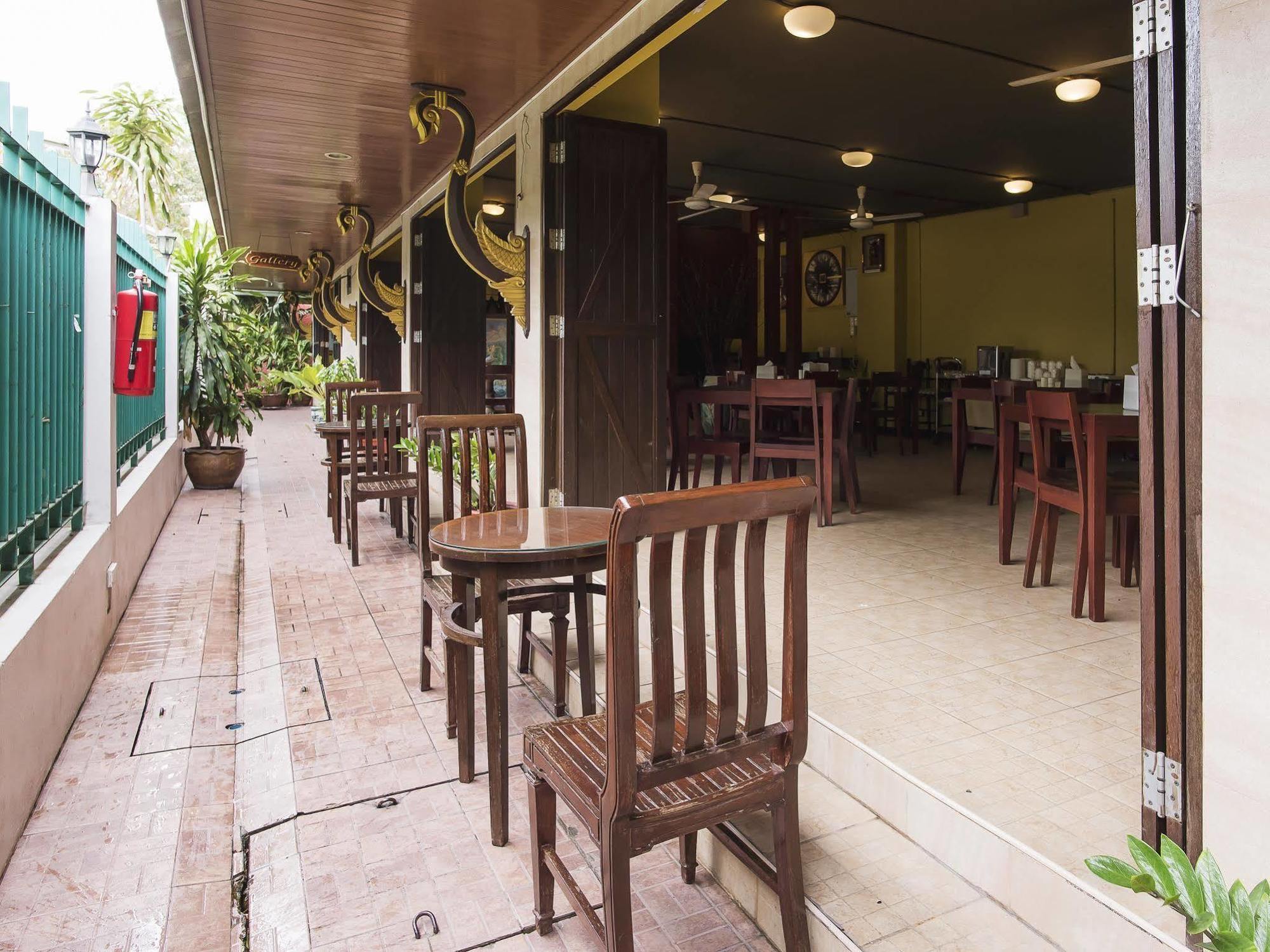 班斯里广场酒店 曼谷 外观 照片